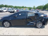 TOYOTA PRIUS THREE JTDKARFU9H3536248 снимка