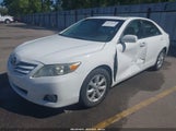 TOYOTA CAMRY LE 4T1BF3EK6BU634245 снимка