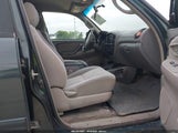 TOYOTA TUNDRA SR5 V8 5TBET34136S520595 fotografie