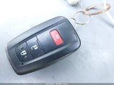 Toyota Prius Le JTDKARFU8K3093453 снимка