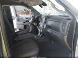 CHEVROLET SILVERADO 1500 4WD SHORT BED CUSTOM TRAIL BOSS 1GCPYCEL2MZ403295 fotografie