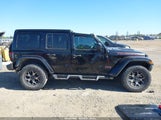 JEEP WRANGLER UNLIMITED RUBICON 4X4 1C4HJXFGXJW255881 fotografie