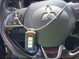 Mitsubishi Outlander Se 2.4 S-Awc JA4AZ3A39LZ006104 photo
