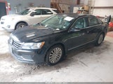 VOLKSWAGEN PASSAT 1.8T SE 1VWBT7A38GC010301 снимка