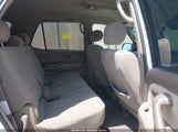 TOYOTA SEQUOIA SR5 V8 5TDZT34A82S117232 снимка