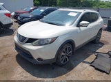 NISSAN ROGUE SPORT SL JN1BJ1CR7HW133565 photo