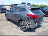 NISSAN ROGUE SPORT SL JN1BJ1CP3HW003717 photo