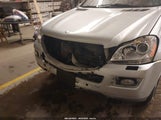 MERCEDES-BENZ GL 450 4MATIC 4JGBF71EX8A321247 fotografie