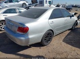TOYOTA CAMRY LE 4T1BE32K35U966624 снимка
