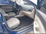 HYUNDAI ELANTRA SEL 5NPD84LF8JH270521 photo