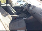 VOLKSWAGEN TIGUAN 2.0T/2.0T S WVGAV7AX5HK045344 fotografie