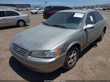 TOYOTA CAMRY CE/LE/XLE JT2BG22K8W0113985 fotografie