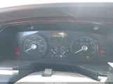 Lincoln Town Car Signature Limited 2LNBL8CV9BX759140 снимка