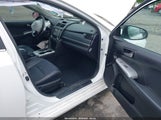 TOYOTA CAMRY L/LE/SE/SE SPORT/XLE 4T1BF1FK2EU450461 снимка