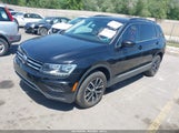VOLKSWAGEN TIGUAN 2.0T SE/2.0T SE R-LINE BLACK/2.0T SEL 3VV2B7AX4MM121545 photo