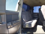 CHEVROLET SILVERADO 1500 LS 1GCEK19V6YE206345 снимка