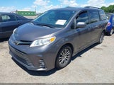 TOYOTA SIENNA LIMITED 7 PASSENGER/LIMITED PREMIUM 7 PASSENGER/XLE 7 PASSENGER/XLE 8 PASSENGER 5TDYZ3DCXKS996955 снимка
