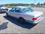 MERCEDES-BENZ 300 SE WDBCA24D8JA414513 снимка