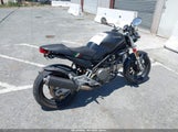 DUCATI M750 ZDM1RC3L9YB008538 fotografie