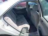 Toyota Camry Le/Se/Xle JTDBE32K120077585 photo