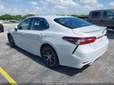TOYOTA CAMRY SE/SE NIGHTSHADE EDITION/SE NIGHTSHADE EDITION HYBRID 4T1G11AK3PU110802 fotografie