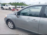 NISSAN VERSA 1.8SL 3N1BC11E68L363355 снимка