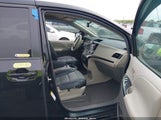 TOYOTA SIENNA LE V6/LE V6 AUTO ACCESS SEAT 5TDKK3DC2BS035759 снимка