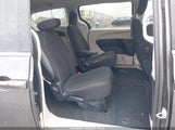 CHRYSLER VOYAGER LX 2C4RC1CG4NR229873 снимка