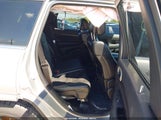 Jeep Grand Cherokee Altitude 1C4RJFAG8FC650303 photo