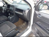 JEEP COMPASS SPORT 1C4NJCBA9GD620407 снимка