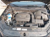 VOLKSWAGEN PASSAT 1.8T SE 1VWBT7A39HC032213 fotografie
