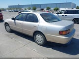 TOYOTA CAMRY DX/LE/XLE JT2BG12K3T0381929 fotografie