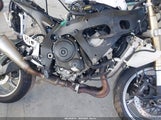 SUZUKI GSX-R600 JS1GN7DA272101657 снимка