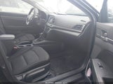 HYUNDAI ELANTRA SE 5NPD74LF9JH232136 снимка