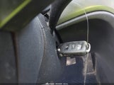 VOLKSWAGEN PASSAT 2.5L S 1VWAP7A36DC044104 снимка