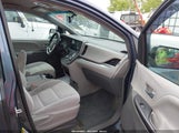 TOYOTA SIENNA 5TDKK3DC4FS684632 снимка