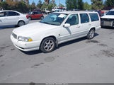 VOLVO V70 SE YV1LW61J4Y2646710 снимка