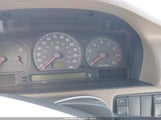 VOLVO V70 SE YV1LW61J4Y2646710 снимка