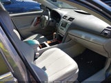 TOYOTA CAMRY LE V6/SE V6/XLE V6 4T1BK46KX9U095302 fotografie