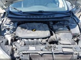 HYUNDAI ELANTRA SE 5NPDH4AE5FH582166 снимка
