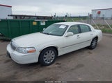 LINCOLN TOWN CAR SIGNATURE LIMITED 1LNHM82W75Y640718 fotografie