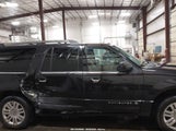 LINCOLN NAVIGATOR L 5LMJJ3J56BEJ00163 снимка
