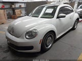 VOLKSWAGEN BEETLE 2.5L 3VWJP7AT3DM615918 снимка