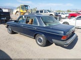 MERCEDES-BENZ 240 D WDBAB23A1DB409079 снимка