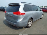TOYOTA SIENNA LE V6 7 PASSENGER AUTO ACCESS SEAT/LE V6 7 PASSENGER MOBILITY/LE V6 8 PASSENGER 5TDKK3DC0ES522057 photo