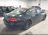 Volkswagen Passat 1.8T S 1VWAS7A30FC020995 снимка
