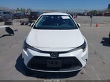 TOYOTA COROLLA LE 5YFEPMAE3NP274213 снимка