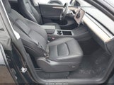 TESLA MODEL Y AWD/LONG RANGE DUAL MOTOR ALL-WHEEL DRIVE 7SAYGDEEXPA044335 fotografie
