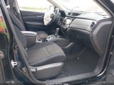 Nissan Rogue Sv 5N1AT2MT9JC729928 снимка