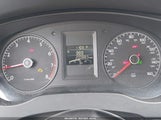 VOLKSWAGEN JETTA 2.0L S 3VW2K7AJ1EM394175 снимка